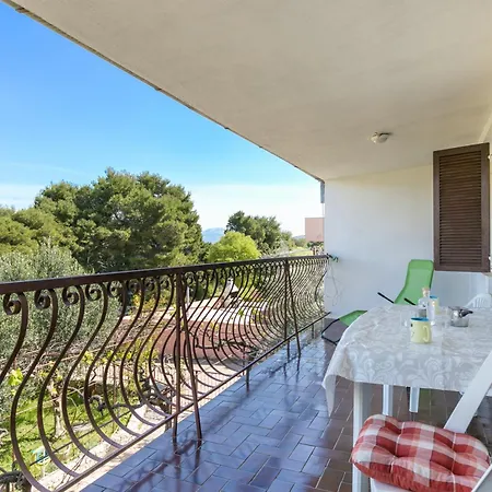 Seaside House Okrug Donji, Ciovo - 2403 Сasa de vacaciones Donji Okrug (Ciovo)