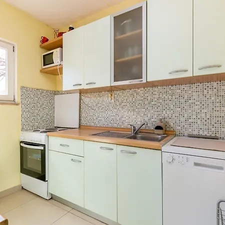 Holiday home Seaside House Okrug Donji, Ciovo - 2403 Donji Okrug (Ciovo)